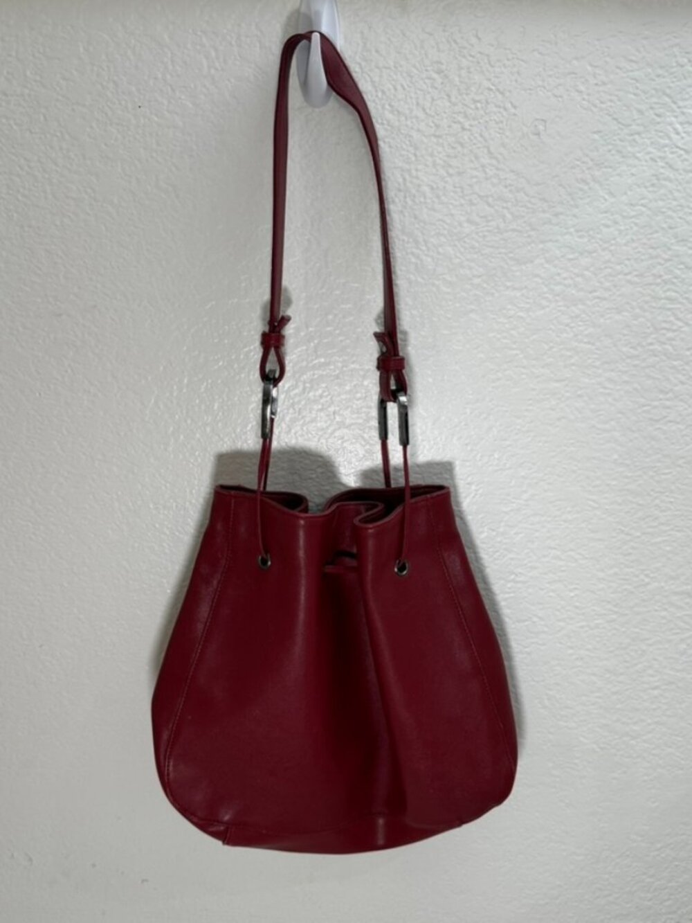 Worthington Red Leather Boho Bucket Drawstring Shoulder Bag Purse 100% Cowhide